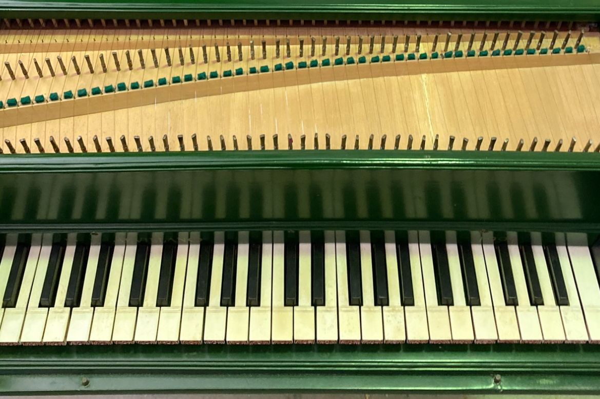 entretien reparation harmonisation clavecin 33 24 